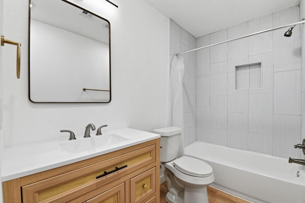 6718 Deer Ridge Lane - Photo 17