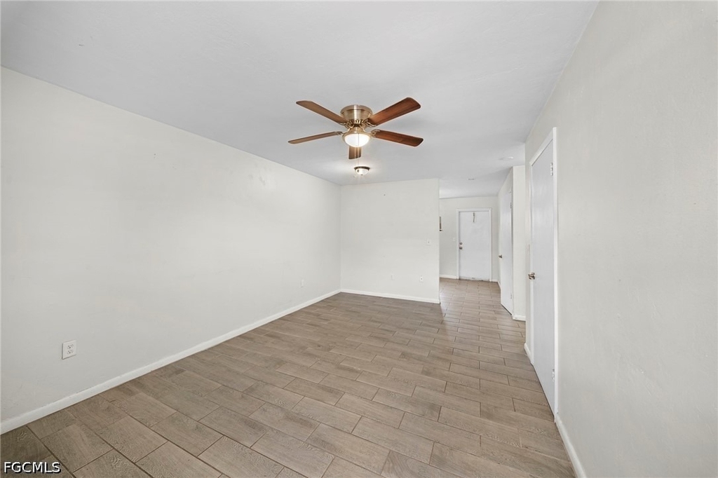 322 Louise Avenue - Photo 5