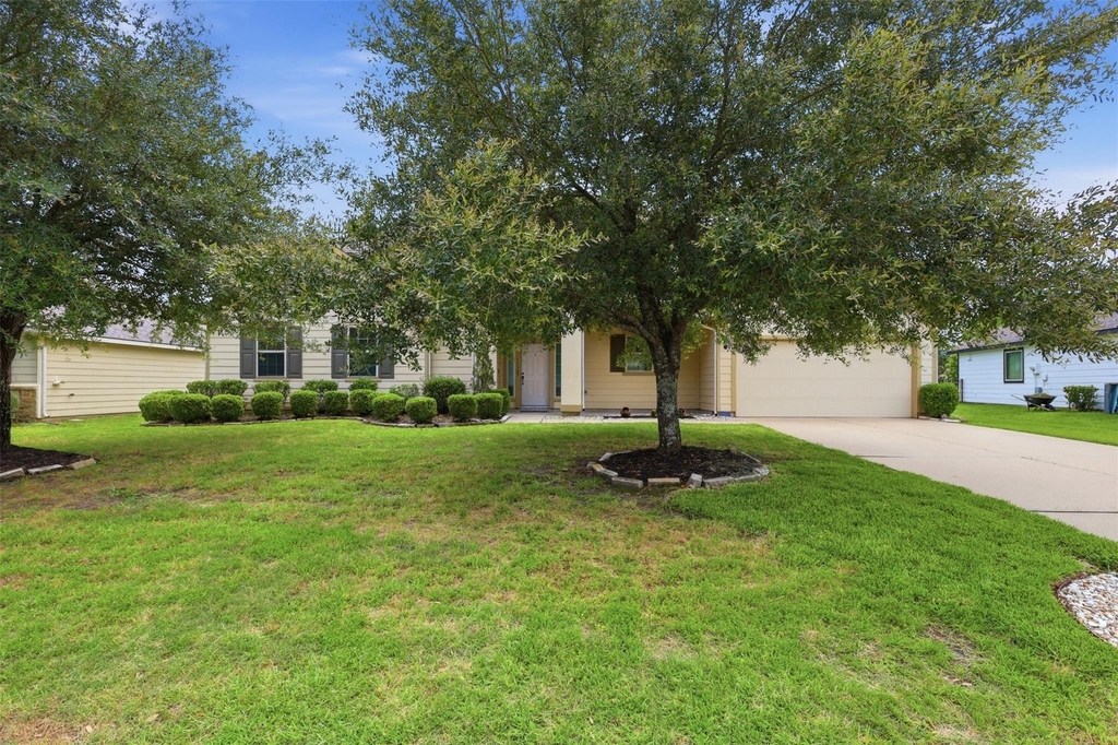 11307 Grand Creek Lane - Photo 2