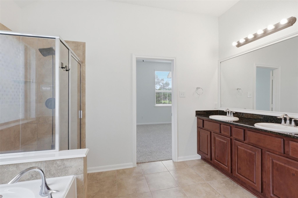 11307 Grand Creek Lane - Photo 18