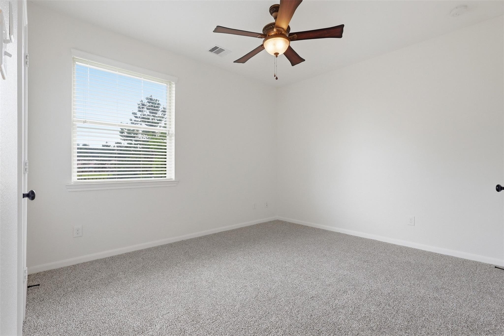 11307 Grand Creek Lane - Photo 14