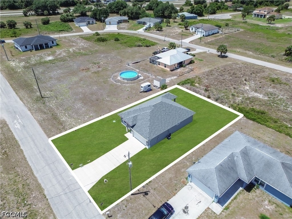 1064 Calumet Road - Photo 2