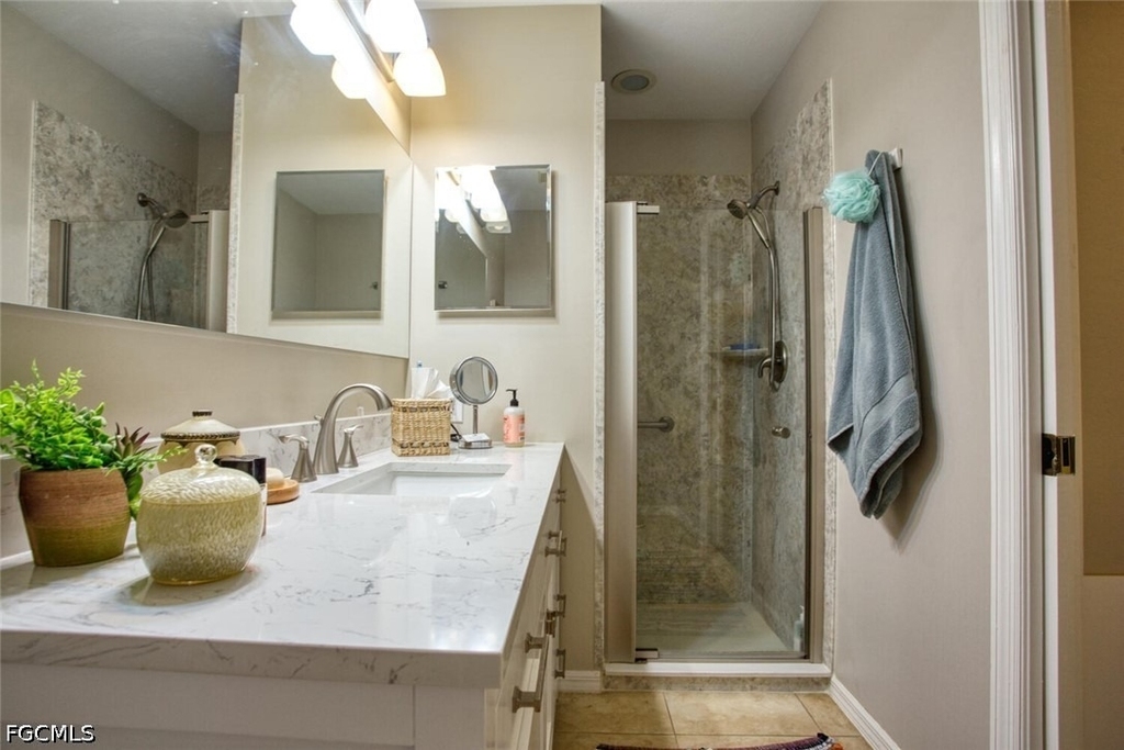 8076 Queen Palm Lane - Photo 10