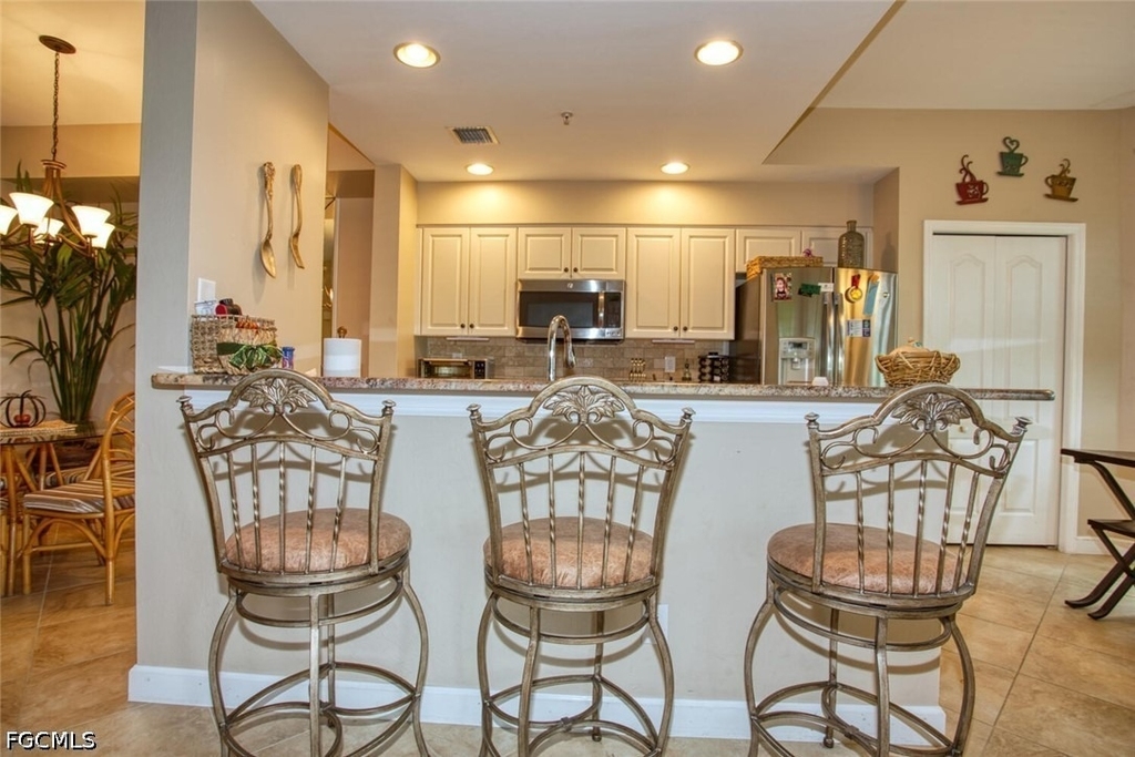8076 Queen Palm Lane - Photo 3