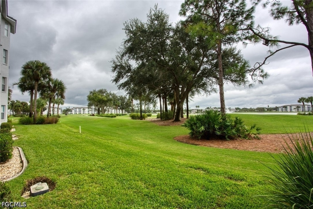 8076 Queen Palm Lane - Photo 12