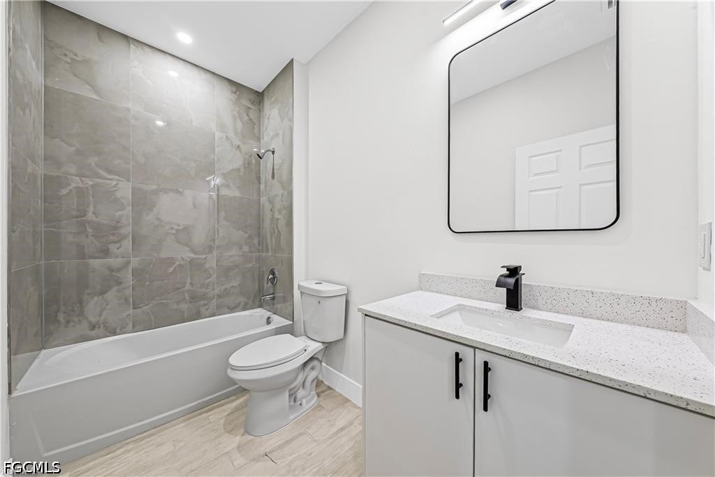 2220 Kenneth Avenue S - Photo 12