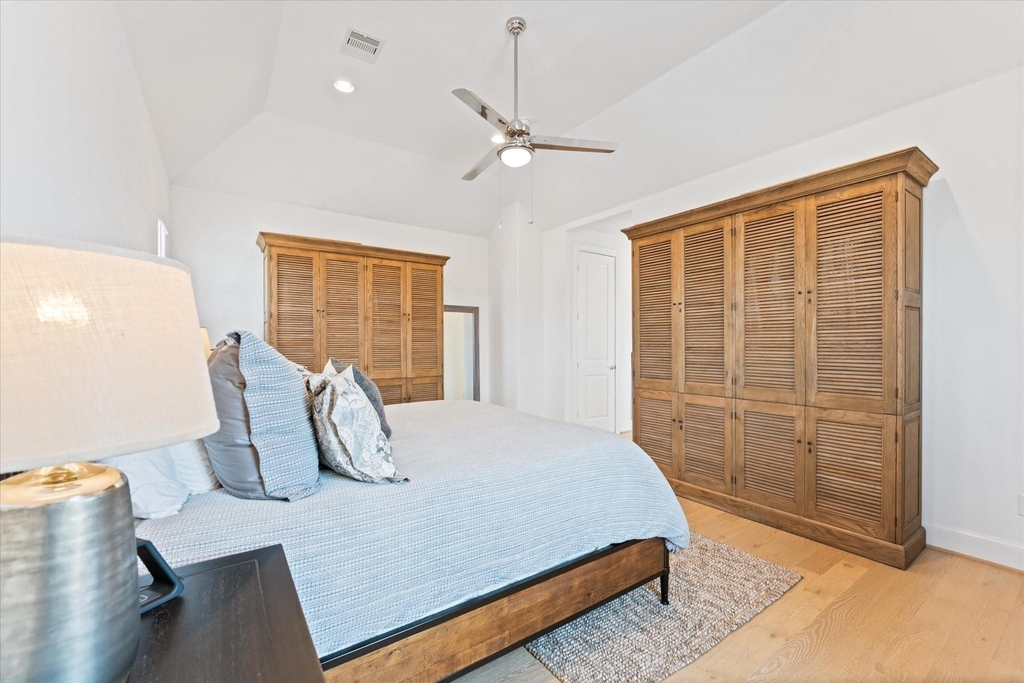 2602 Cottage Grove Green Drive - Photo 20