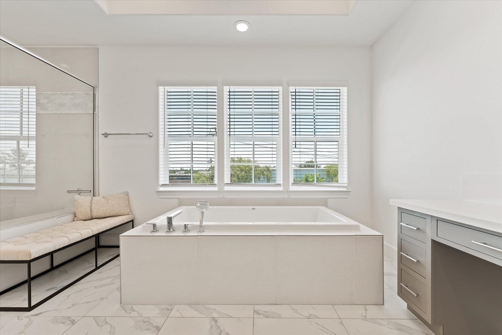2602 Cottage Grove Green Drive - Photo 21