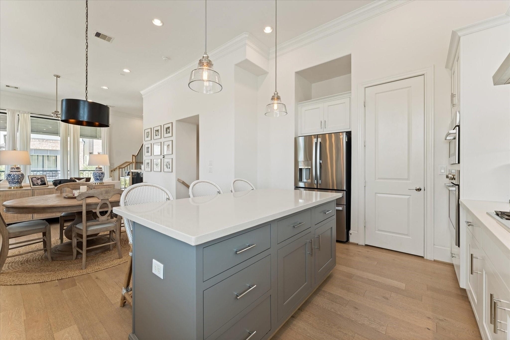 2602 Cottage Grove Green Drive - Photo 14