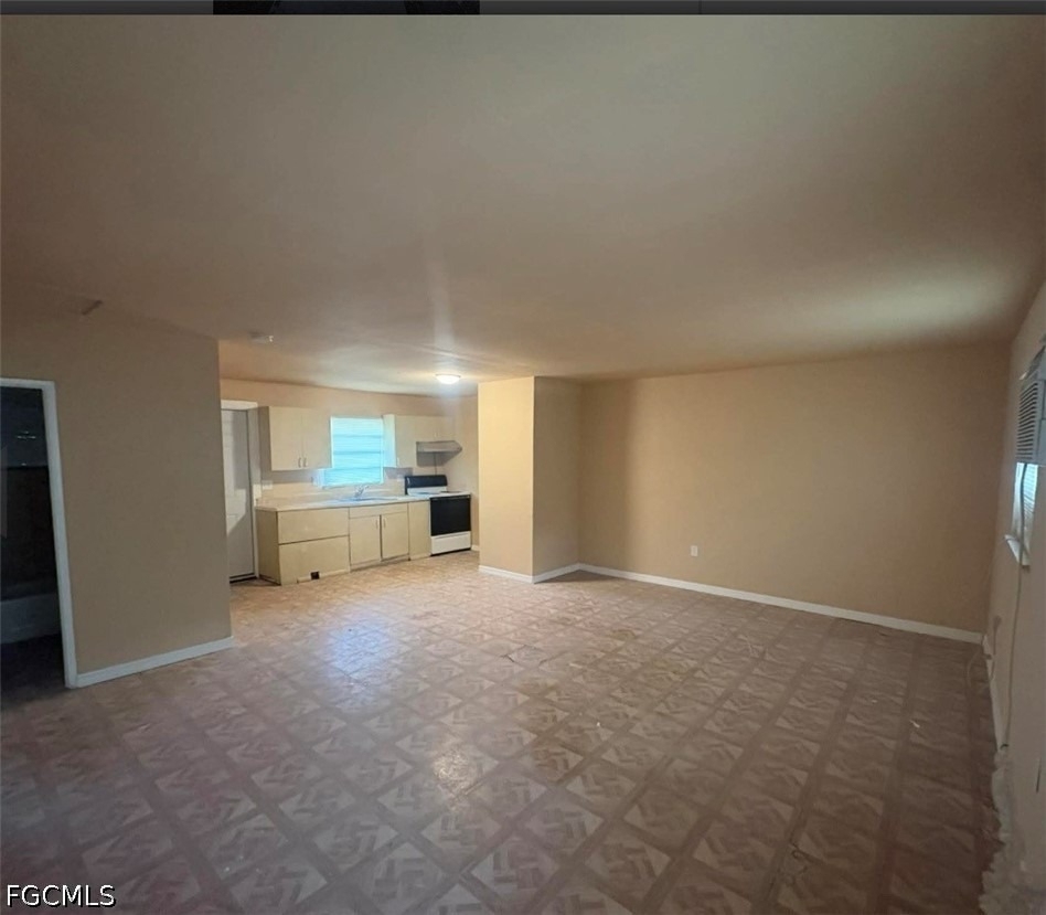 227 Maria Street - Photo 2