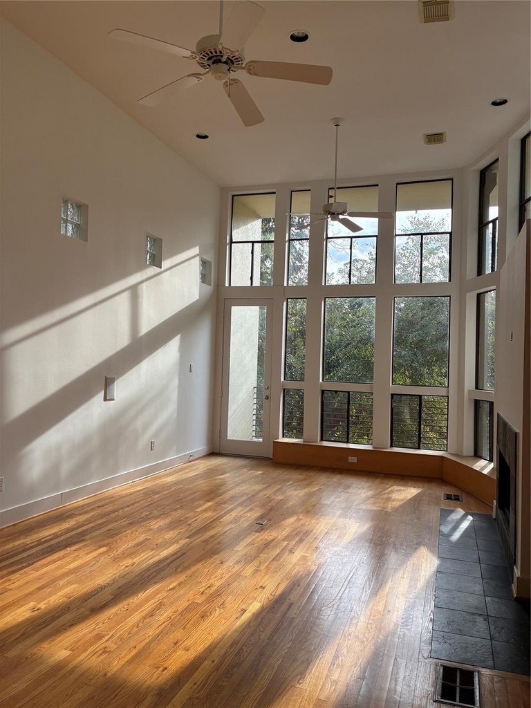 6320 Haskell Street - Photo 9