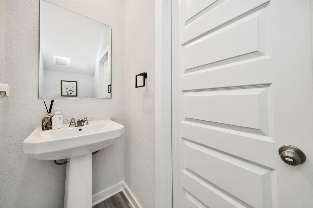 8646 Blueberry Ash Street - Photo 10