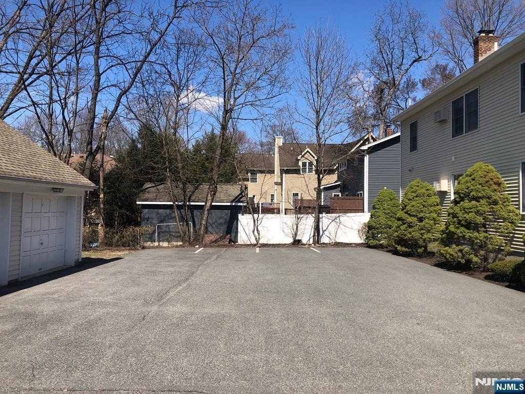 63 Church - Photo 3