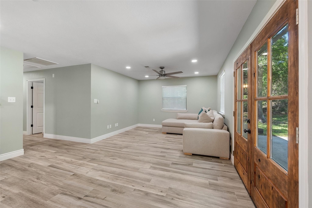 4884 Holly Lane W - Photo 5