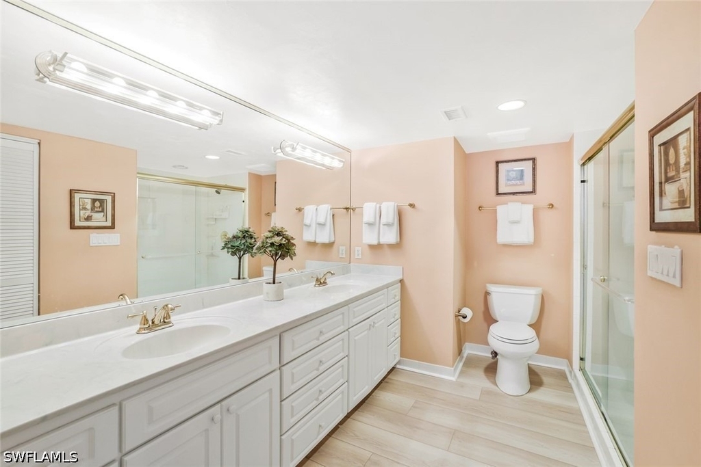1111 Wildwood Lane - Photo 9