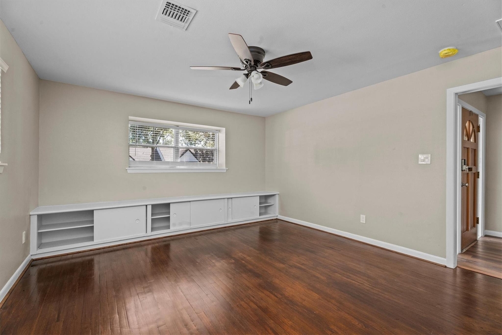 10030 Haddington Drive - Photo 3