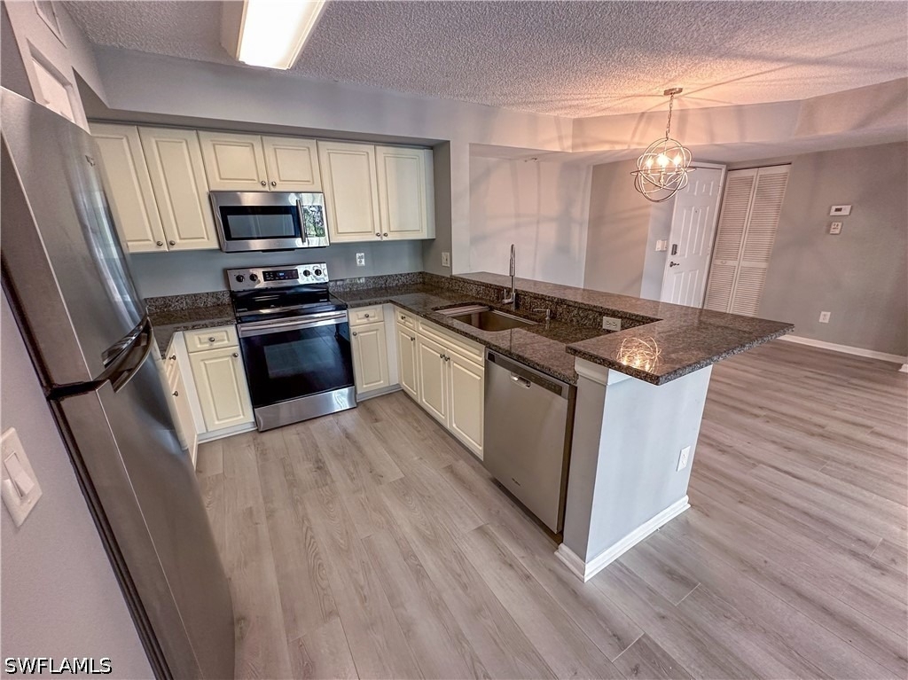 1250 Wildwood Lakes Boulevard - Photo 9