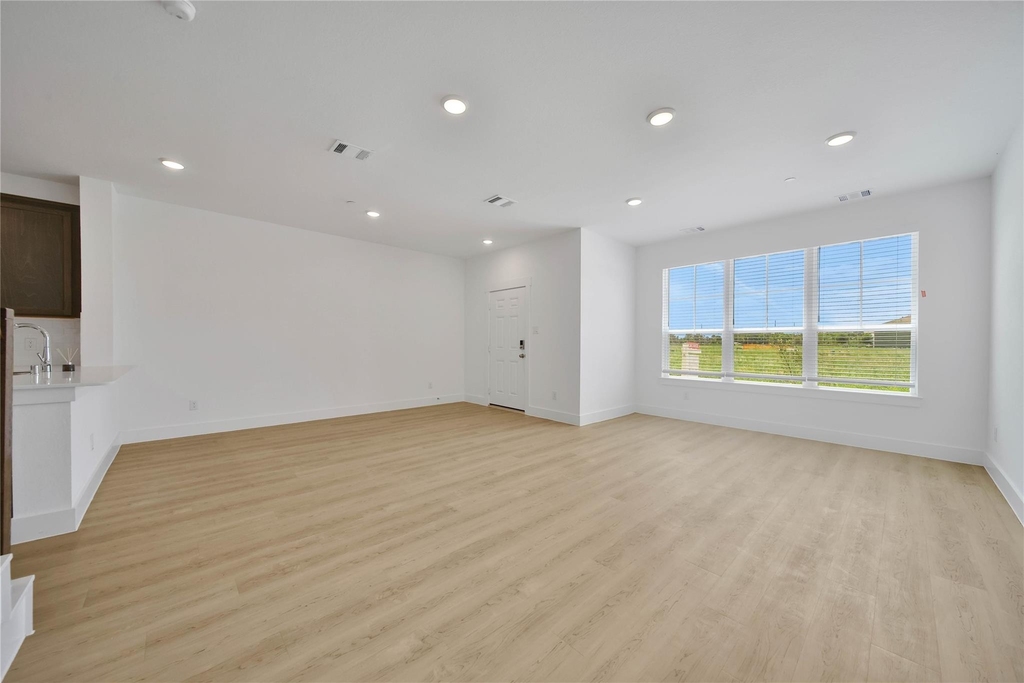 11918 Outer Bark Drive - Photo 4