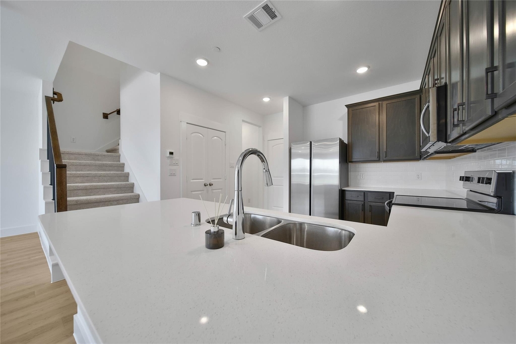 11918 Outer Bark Drive - Photo 10
