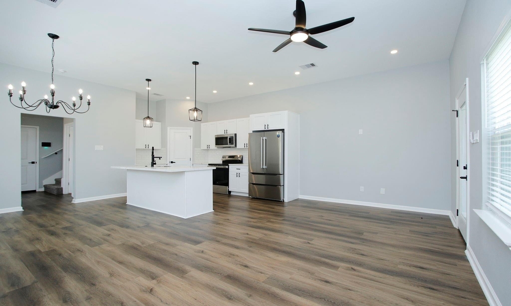 4337 Faulkner Street - Photo 3