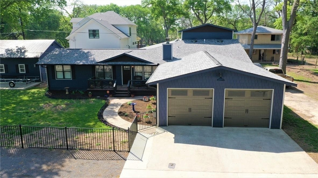 1011 Timber Elm - Photo 1