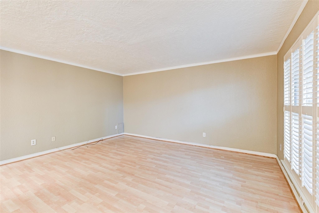 3224 Timmons Lane - Photo 5