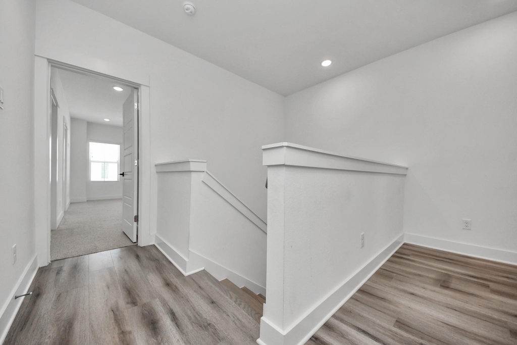 318 Neyland Street - Photo 6