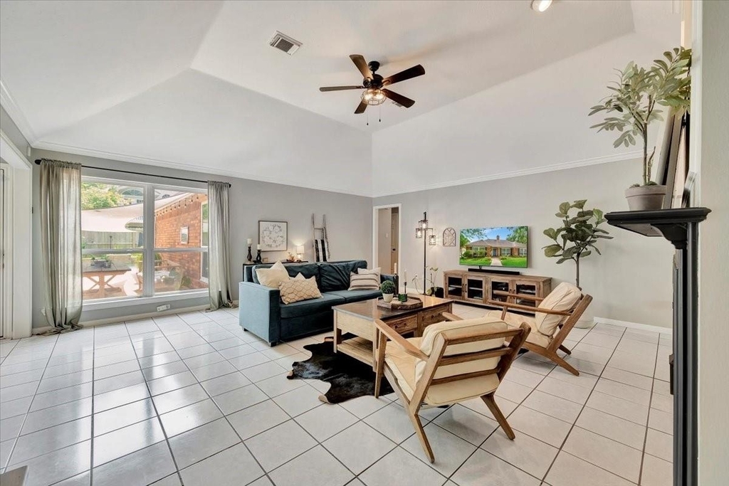 15402 Willow Shores Drive - Photo 9