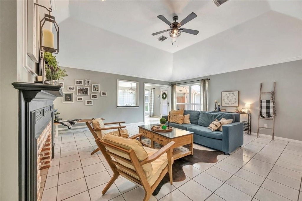 15402 Willow Shores Drive - Photo 13