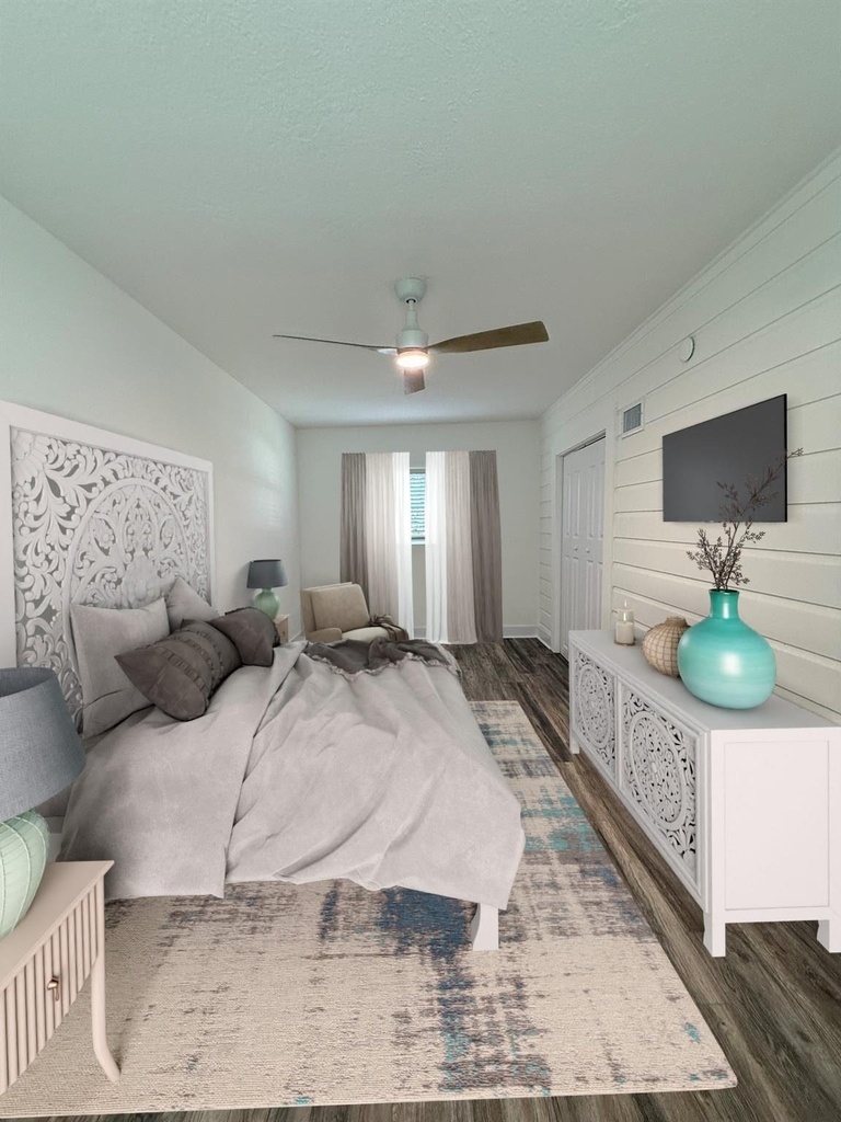 705 W Stanford - Photo 1