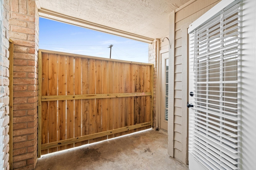 14600 Fonmeadow Drive - Photo 25
