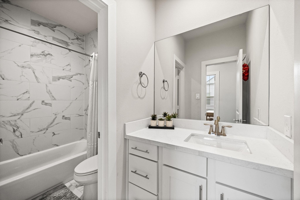 8817 Hollister Pine Court - Photo 23