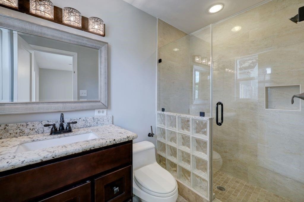 3605 Plumb Street - Photo 13