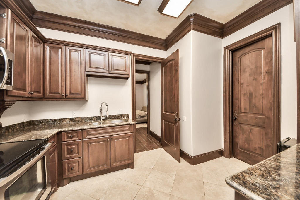 11103 Memorial Drive - Photo 37