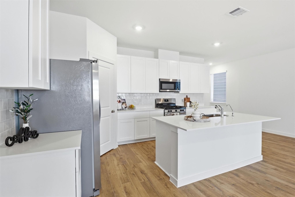 3538 Adelie Lane - Photo 5