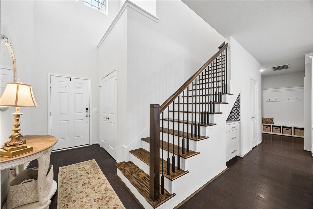4026 Delta Rose Street - Photo 2