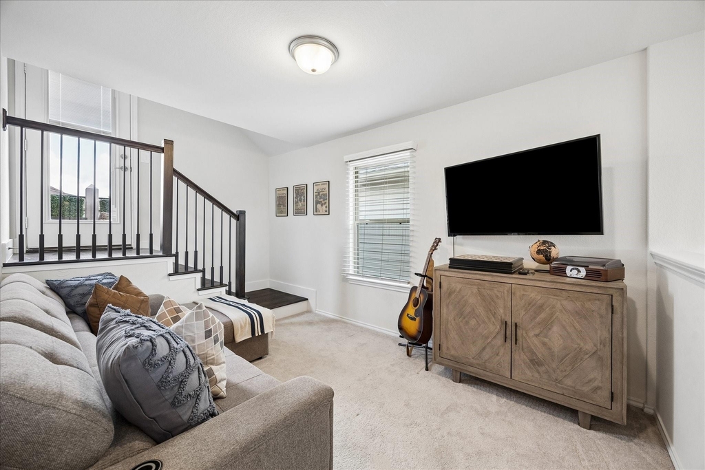 4026 Delta Rose Street - Photo 18