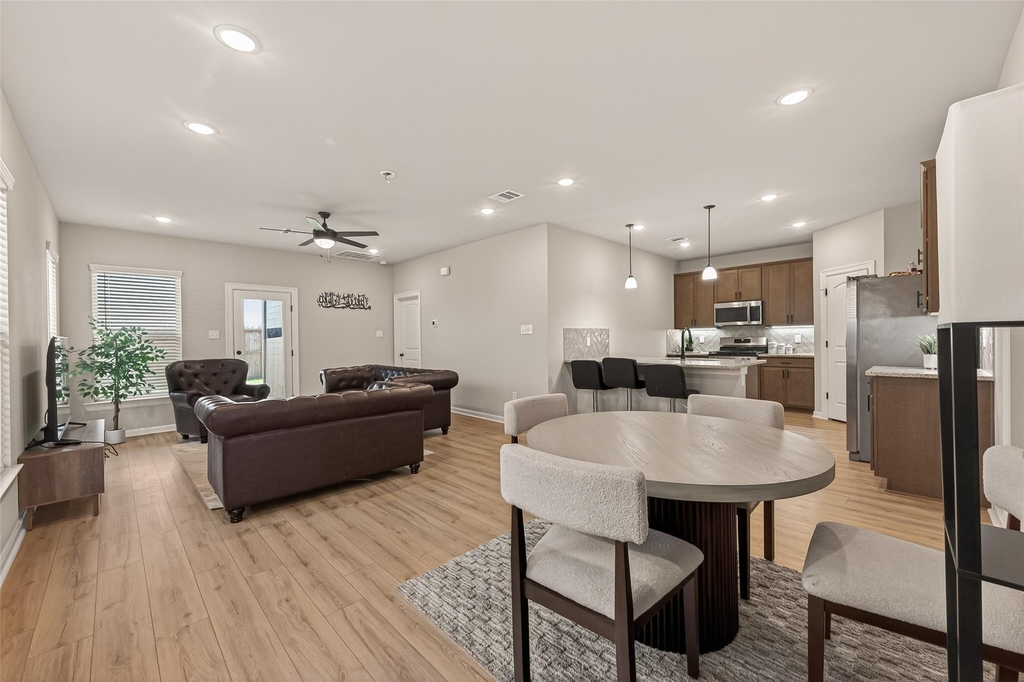 1010 Gentle Nook Drive - Photo 6