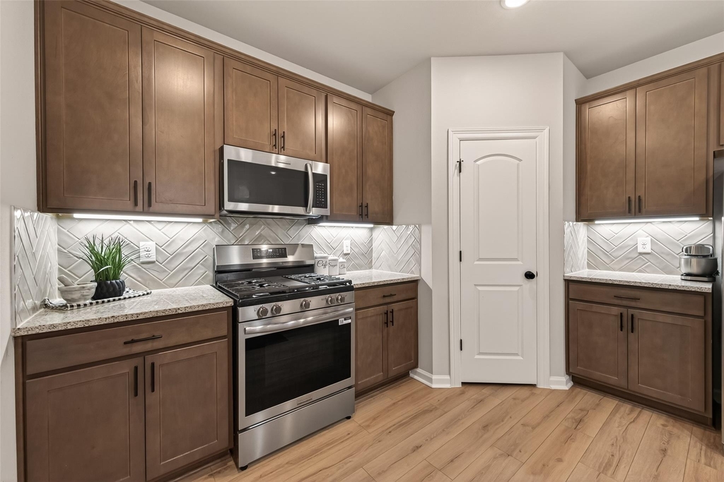 1010 Gentle Nook Drive - Photo 18