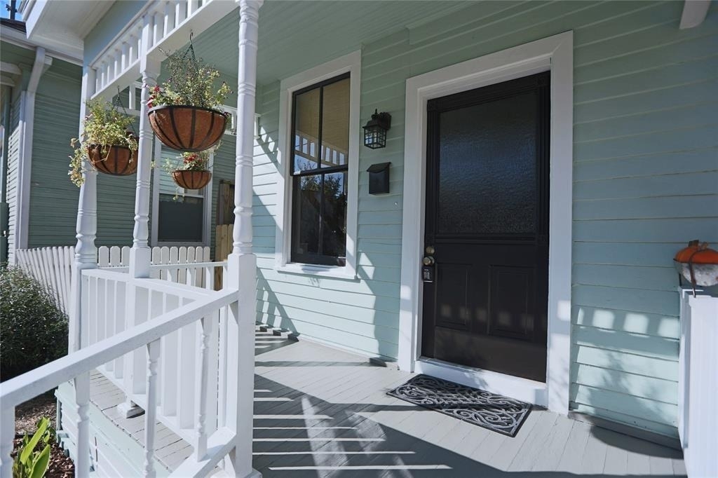 2119 Freeman Street - Photo 1