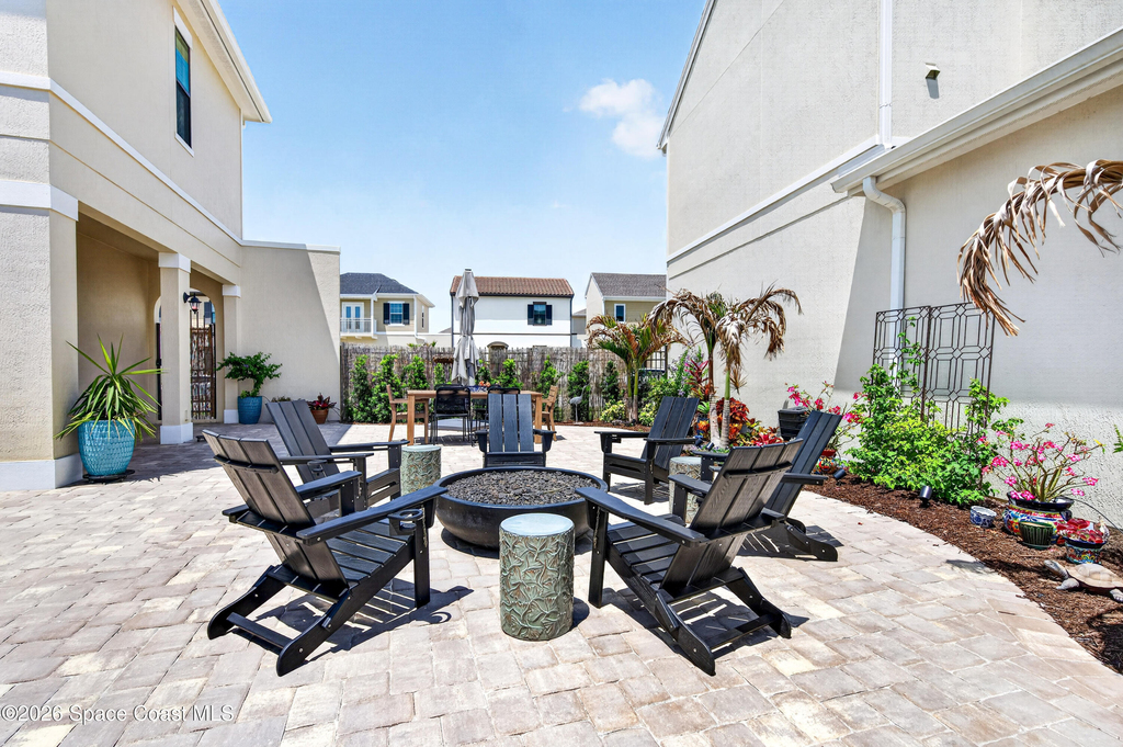 8039 Allure Drive - Photo 3