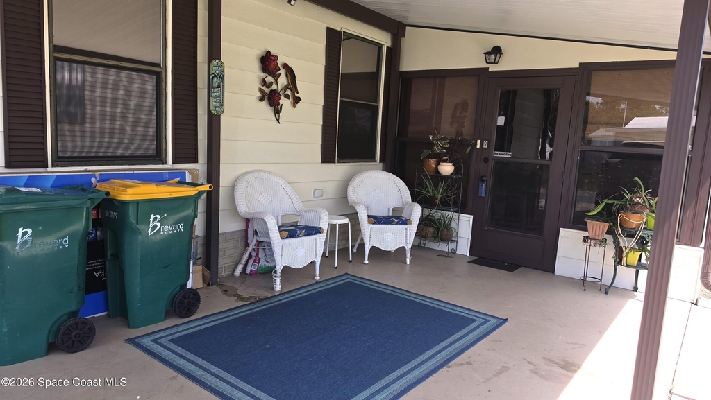 259 S Dolphin Circle - Photo 1