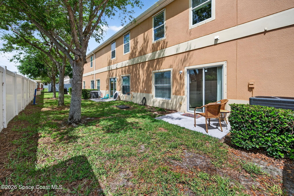 2515 Revolution Street - Photo 35