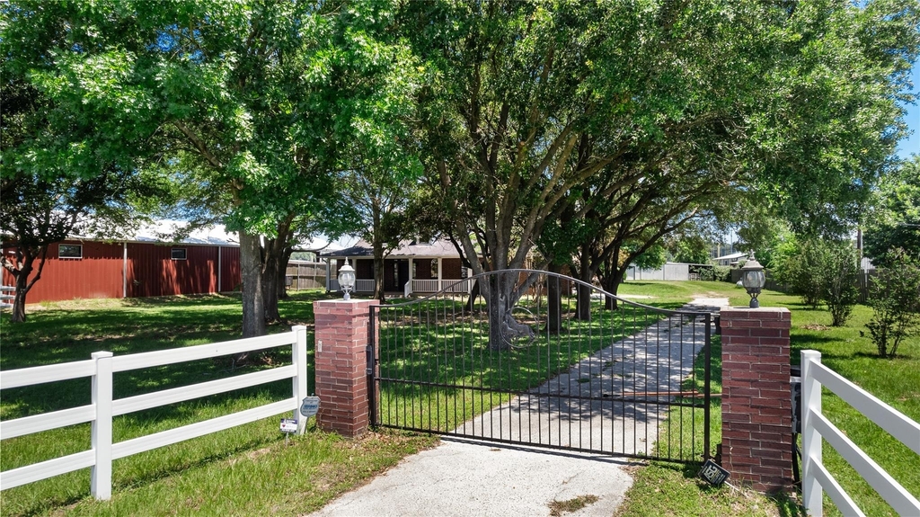 20240 Cypress Rosehill Road - Photo 8