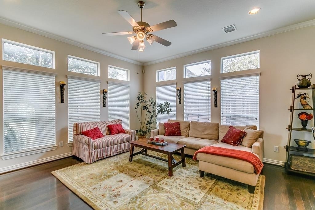 3422 Home Street - Photo 5
