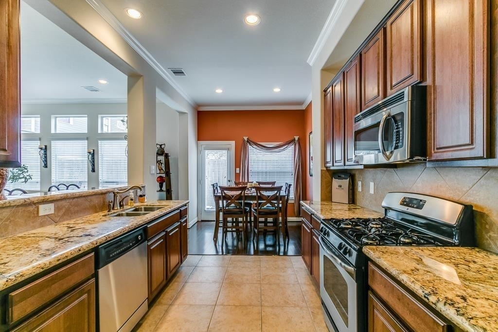 3422 Home Street - Photo 9