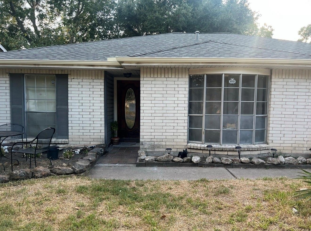 10907 Montverde Lane - Photo 0