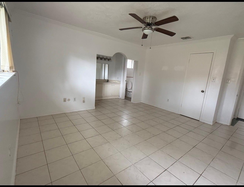 10907 Montverde Lane - Photo 1