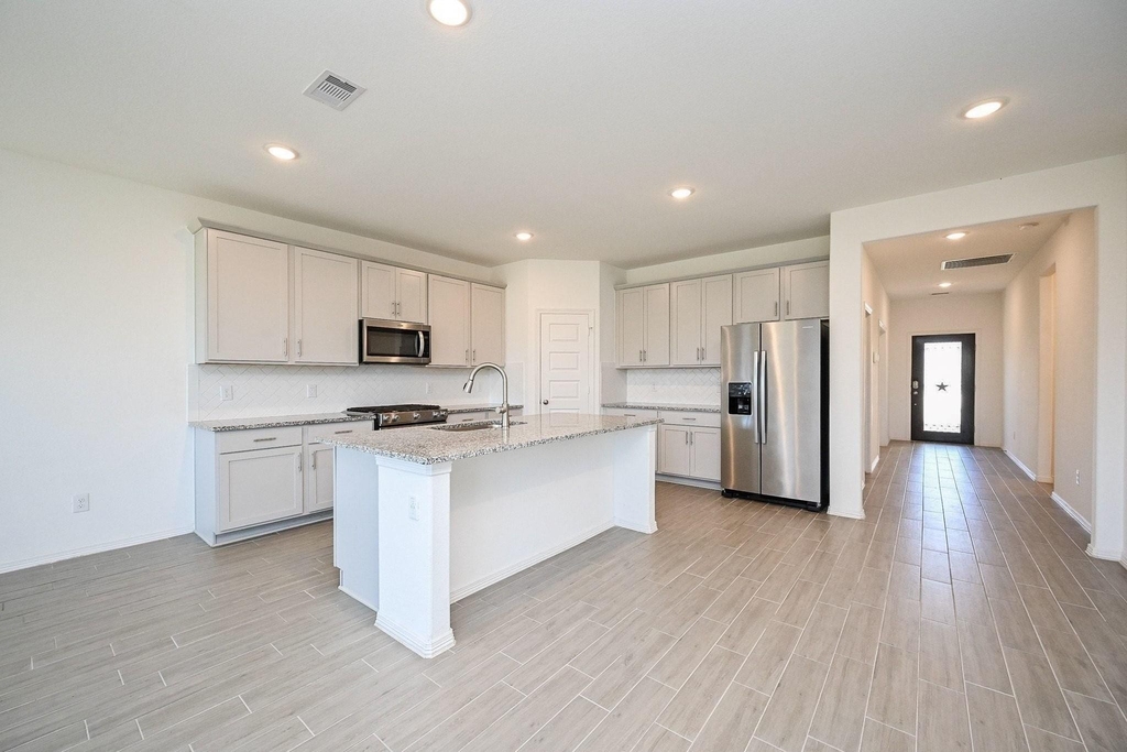 5706 Embracement Lane - Photo 8
