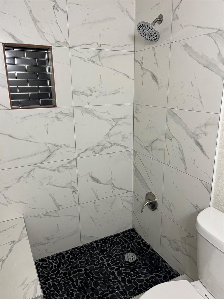 902 Alice Street - Photo 12